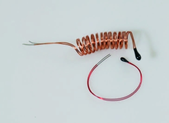 Emaliowany drut ołowiany Emaliowany termistor NTC Precyzyjny element elektroniczny